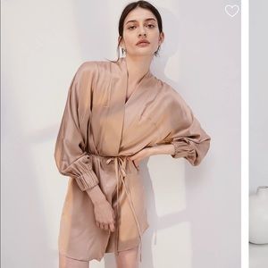 Lunya washable silk robe xs s OTIUM TAN